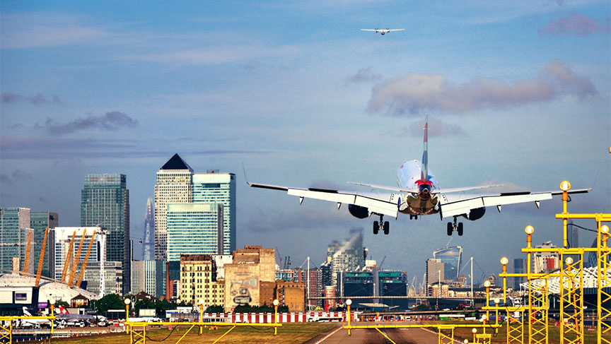 Landing LCY